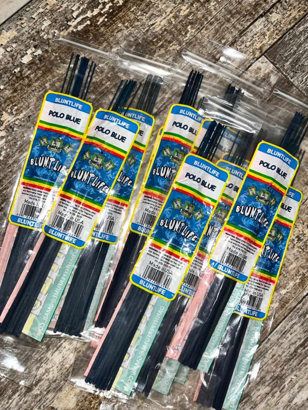 Polo Blue (30 incense) 
Designer Scents BluntLife JUMBO 19" Incense